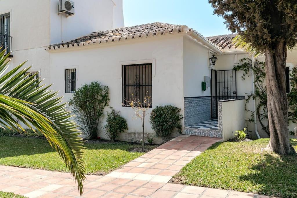 Ferienwohnung Oasis 16 Nerja Exterior foto